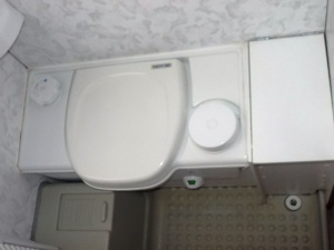 main_kazetova-toaleta-se-splachovanim-10641.jpg