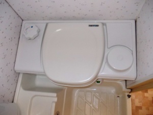 main_kazetova-toaleta-v-koupelne-8701.jpg