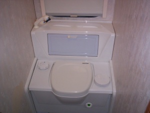 main_toaleta-s-elektrickym-splachovanim.jpg